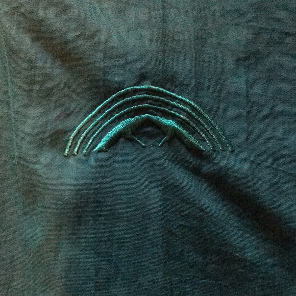 Men’s golf pullover. - Picture 2 of 3